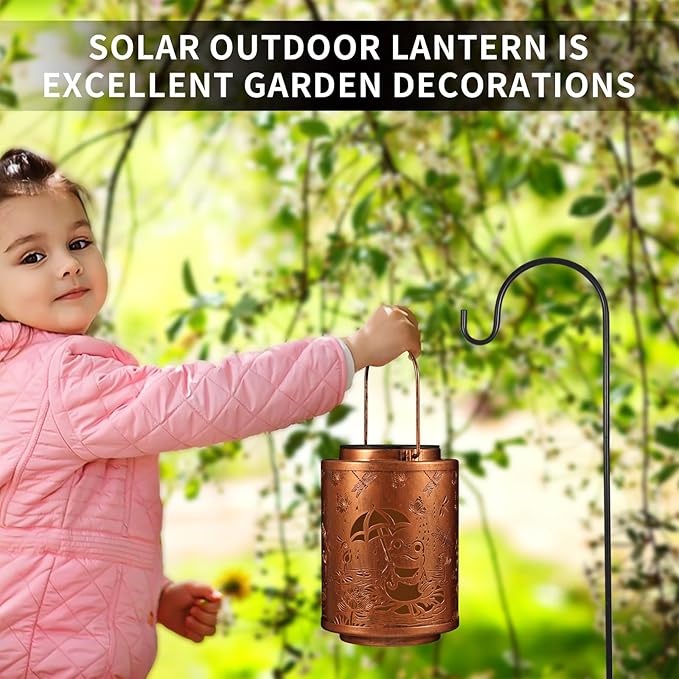 Solar Lanterns Garden Decor Birthday Gifts for Women Mon Grandma Metal Hanging Solar Lights Waterproof Outdoor Decoration for Outside LED Lanterns for Yard Patio Lawn (Frogs)