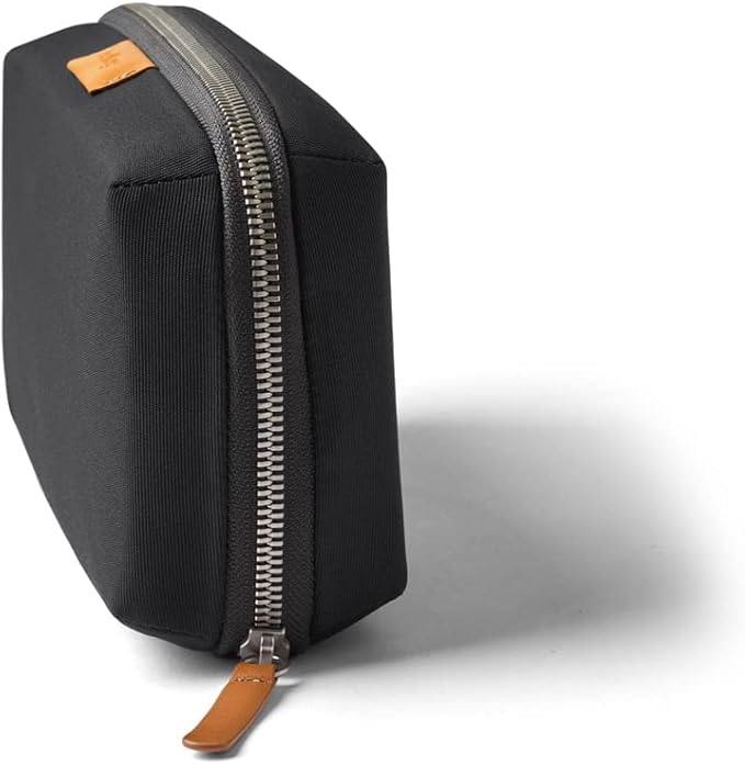 Bellroy Tech Kit (Tech Accessories Organizer Pouch, Zipper Closure Design, Stores Power Bank, Phone Charger, Cables & More, Internal)