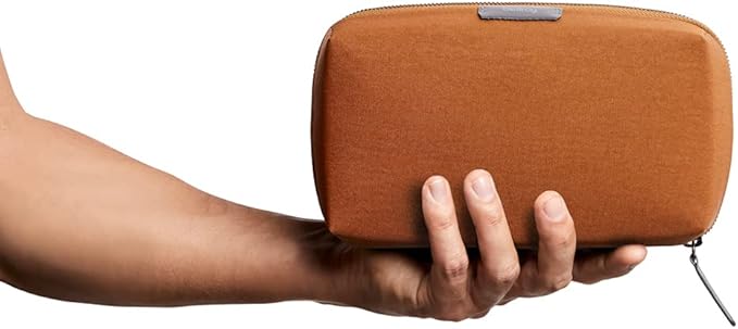 Bellroy Tech Kit (Tech Accessories Organizer Pouch, Zipper Closure Design, Stores Power Bank, Phone Charger, Cables & More, Internal)