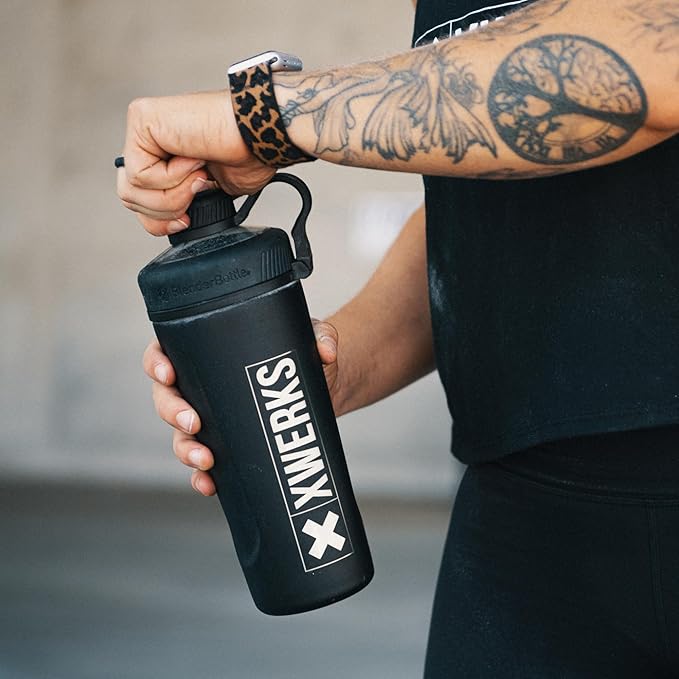 Xwerks Grow Whey Protein Powder, 25g Pure Isolate Protein from New Zealand Grass Fed Cows, Builds Strength and Speeds Recovery, Paleo and Keto Friendly, Soy and Gluten Free, Chocolate, 30 Servings