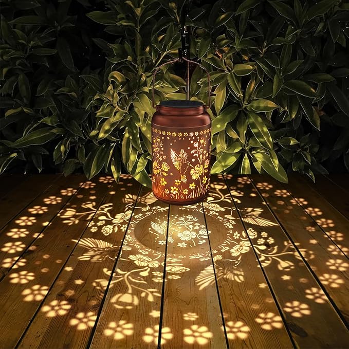 Solar Lanterns Outdoor Waterproof Hummingbird Garden Decor Gifts for Women Mom Grandma Hanging Solar Lights Metal Solar Decoration Outside for Yard, Patio, Backyard, Porch