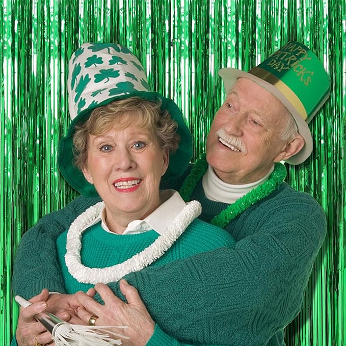 10 Pack Green Streamers Backdrop Jungle Party Decorations Foil Fringe Backdrop Curtains Photo Booth Backdrop for Birthday Dinosaur Animal St Patrick's Day Football Christmas Party Decorations